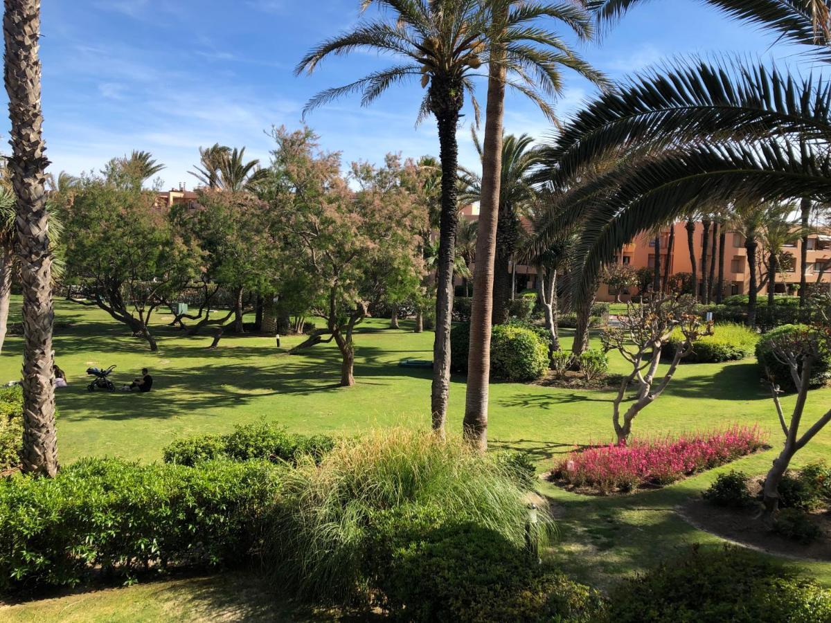 Flor Del Campo Apartman Sotogrande Kültér fotó