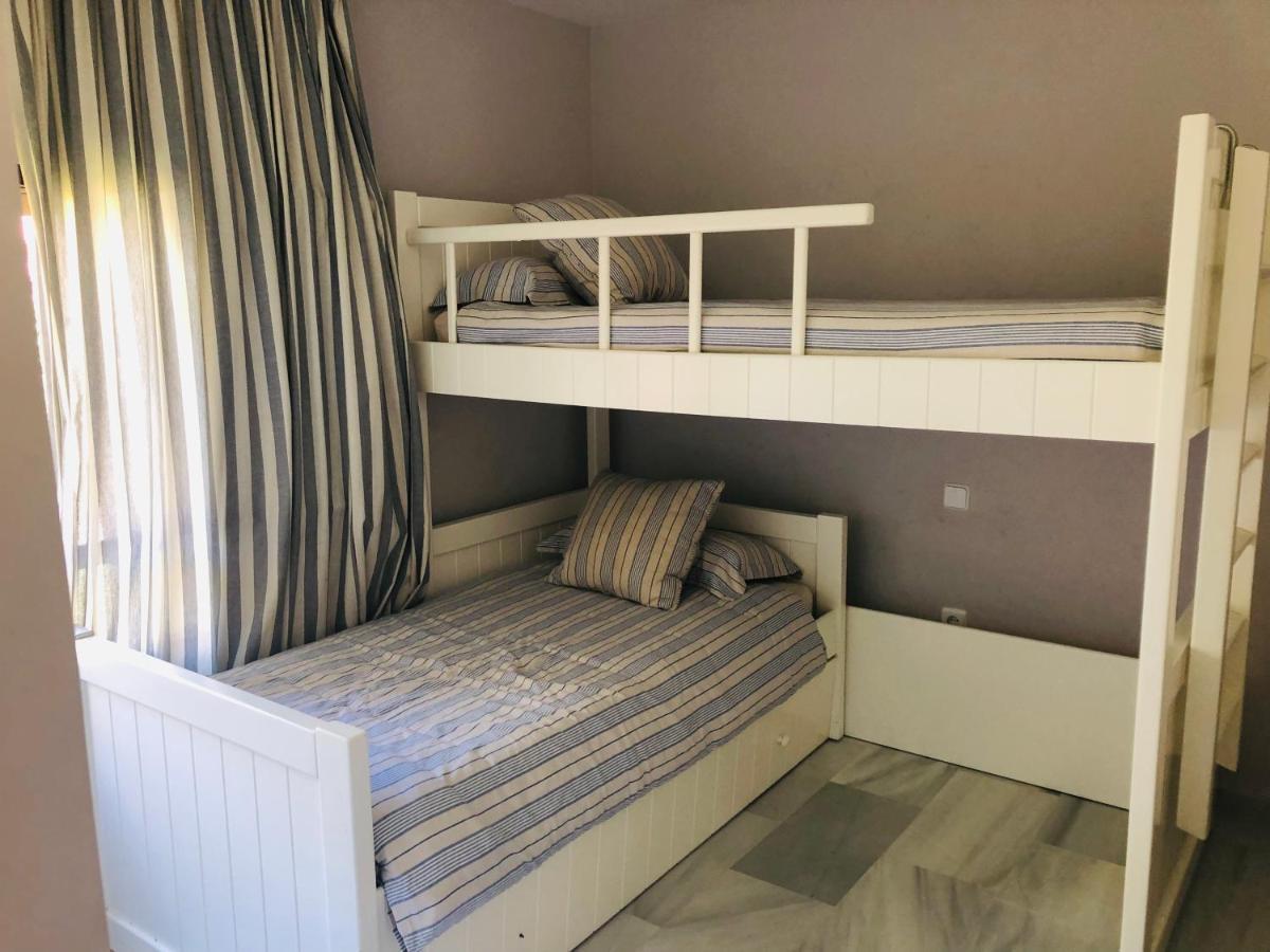 Flor Del Campo Apartman Sotogrande Kültér fotó